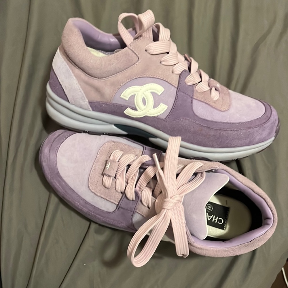 Chanel purple shoes in size 7.5